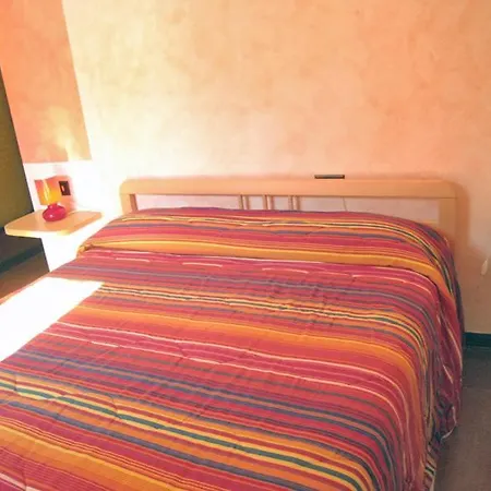 Apartment Laura Garten-ferienwohnung Colico